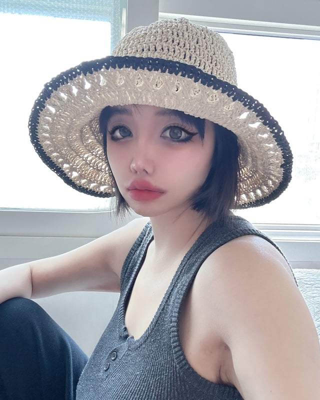 /사진=박봄 인스타그램 캡처
