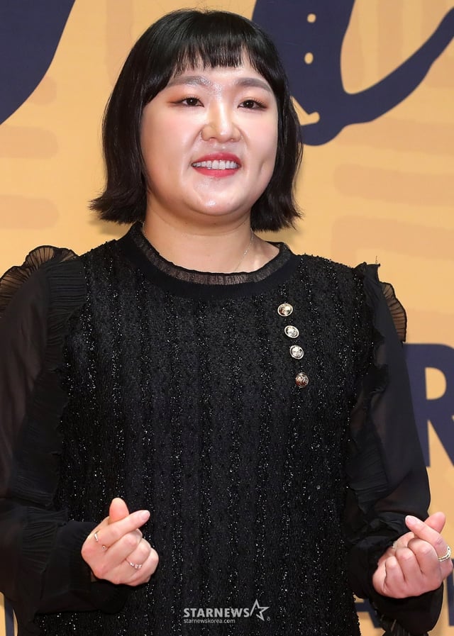 방송인 이수지가 7일 오전 서울 중구 신라호텔 다이너스티홀에서 진행된 '2025 대한민국 퍼스트브랜드 대상'에 참석해 포즈를 취하고 있다. 2025.01.07 /사진=김창현 chmt@