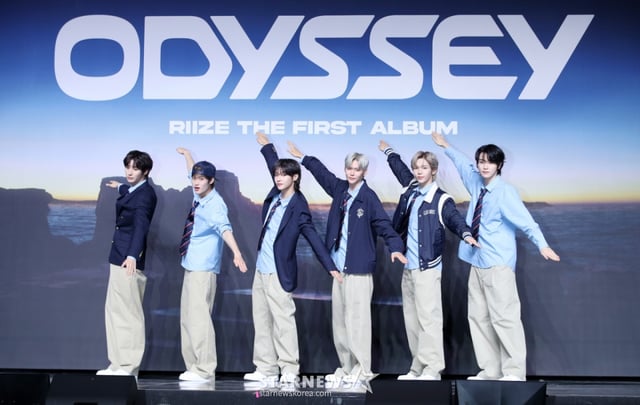 그룹 라이즈(RIIZE)가 19일 오전 서울 용산구 블루스퀘어에서 열린 첫 정규 'ODYSSEY(오디세이)' 발매 기념 쇼케이스에서 포즈를 취하고 있다. /2025.05.19 /사진=김휘선 hwijpg@