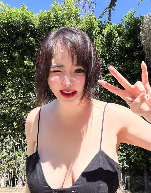 /사진=박봄 SNS
