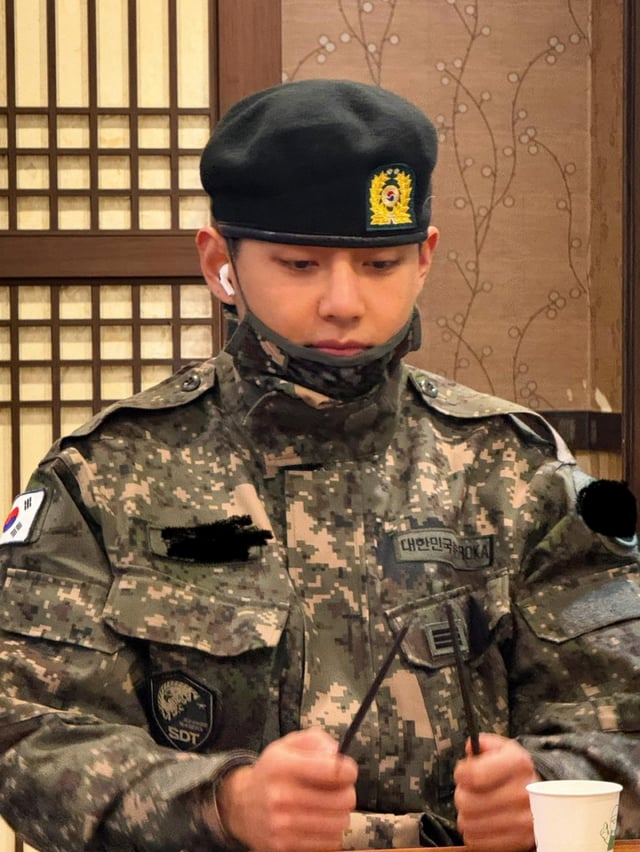 /사진=뷔 위버스