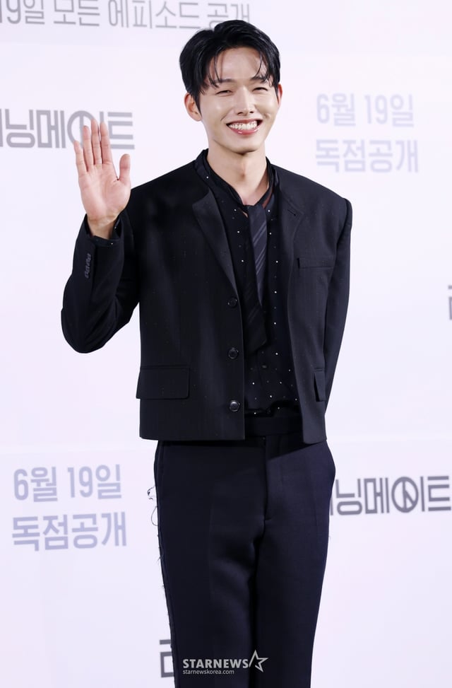 배우 이정식이 12일 서울 마포구 스탠포드호텔에서 진행된 티빙 오리지널 드라마 '러닝메이트' 제작발표회에 참석해 포즈를 취하고 있다. /2025.06.12 /사진=김휘선 hwijpg@