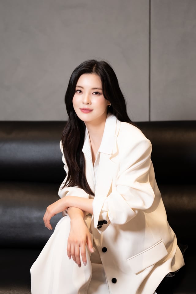 영화 '노이즈'(감독 김수진)의 주연배우 이선빈이 17일 오후 진행된 인터뷰를 위해 포즈를 취하고 있다. /사진제공=바이포엠스튜디오 2025.06.17 /사진=이동훈 photoguy@