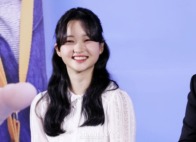 배우 최유리가 30일 서울 용산구 CGV 용산아이파크몰에서 진행된 영화 '좀비딸' (감독 필감성) 제작보고회에 참석해 질의응답을 하고 있다. /2025.06.30 /사진=김휘선 hwijpg@