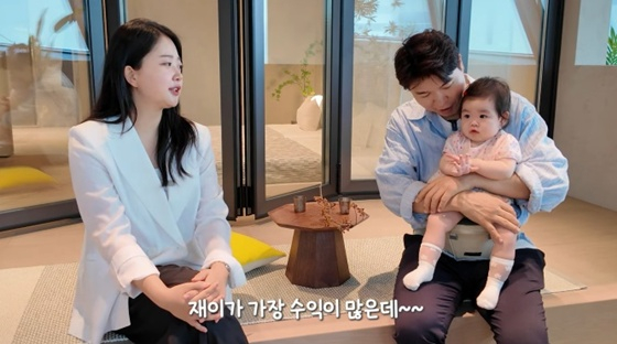 (왼쪽부터)김다예, 박수홍 /사진=유튜브 채널 '박수홍 행복해다홍' 캡처
