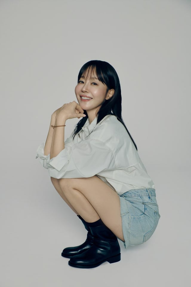 엄지원