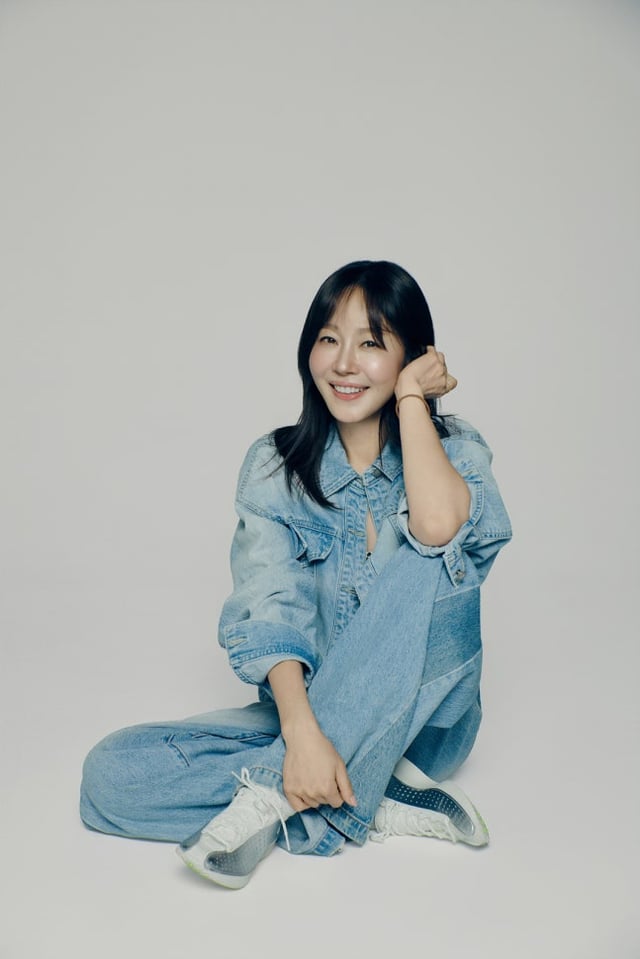 엄지원