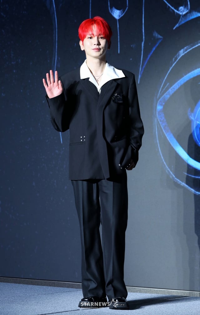 그룹 샤이니 키가 11일 서울 광진구 풀만 앰배서더 서울 이스트폴 브로드웨이에서 열린 정규 3집 '헌터'(HUNTER) 발매 기념 기자회견에서 포즈를 취하고 있다./2025.08.11 /사진=김휘선 hwijpg@