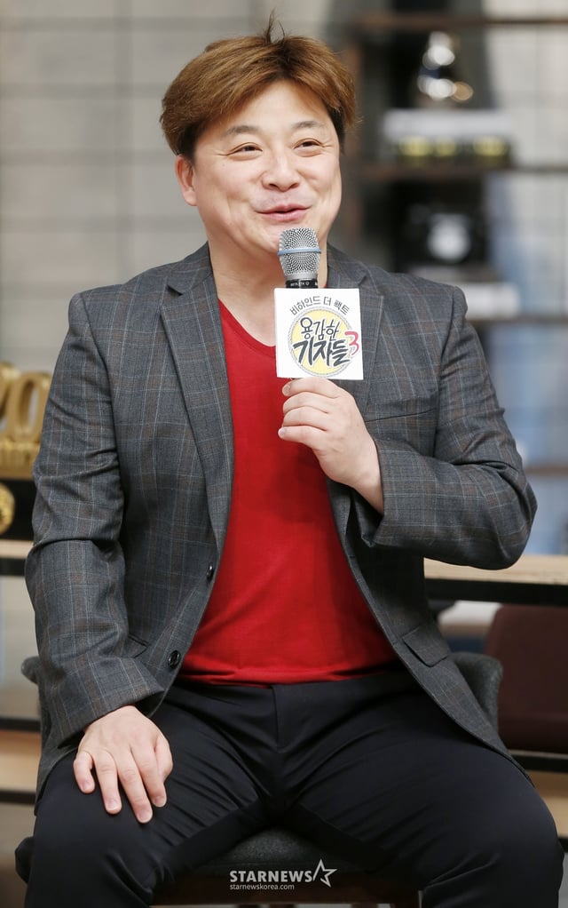 개그맨 윤정수 /사진=김휘선 기자 hwijpg@