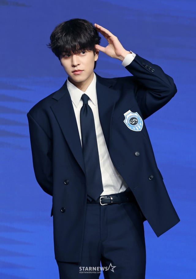 그룹 스트레이키즈(Stray Kids) 승민이 22일 오전 서울 여의도 콘래드호텔에서 진행된 네 번째 정규 앨범 'KARMA'(카르마) 발매기념 기자간담회에 참석해 포즈를 취하고 있다. 타이틀곡 'CEREMONY'(세리머니)는 강렬한 트랩 EDM과 베일리 펑크(Baile Funk) 리듬이 어우러진 곡으로 인내와 노력 끝에 이뤄낸 성공, 그 과정에서 마주한 수많은 역경을 극복해온 여정을 축하하는 메시지를 담았다. /2025.08.22 /사진=이동훈 photoguy@