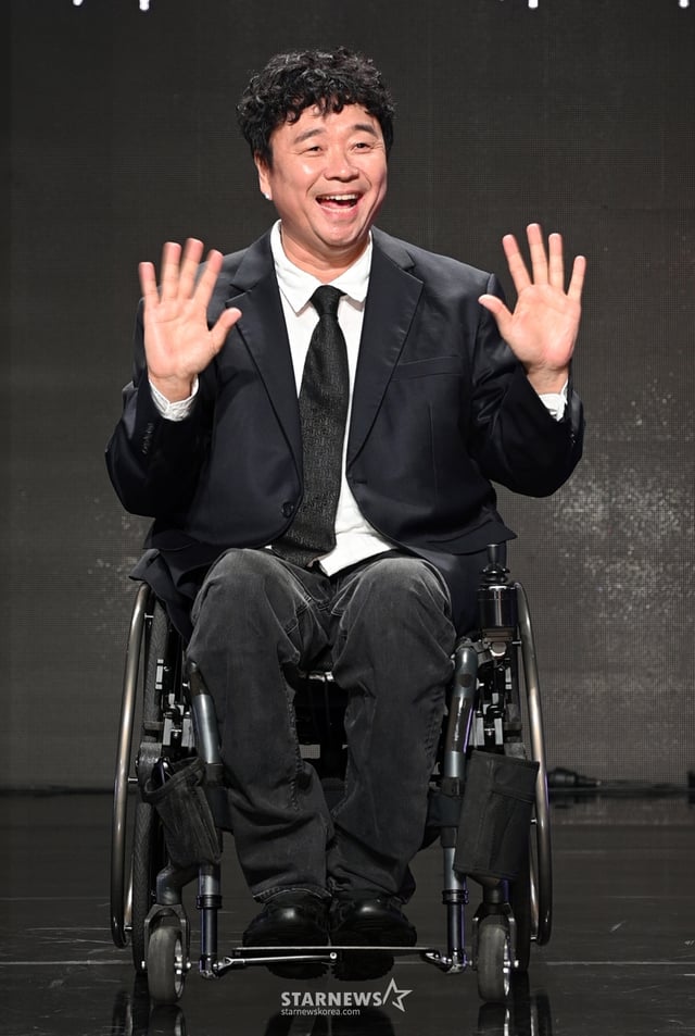 가수 강원래 /사진=갤럭시코퍼레이션