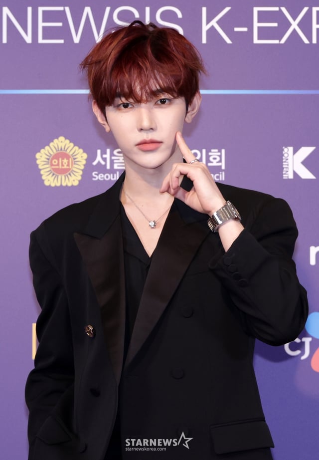 [서울=뉴시스] 조성우 기자 = 그룹 제로베이스원 장하오가 28일 서울 중구 롯데호텔에서 열린 제7회 뉴시스 한류엑스포(2025 K-엑스포) 포토월 행사에서 포즈를 취하고 있다. 2025.08.28. xconfind@newsis.com /사진=조성우