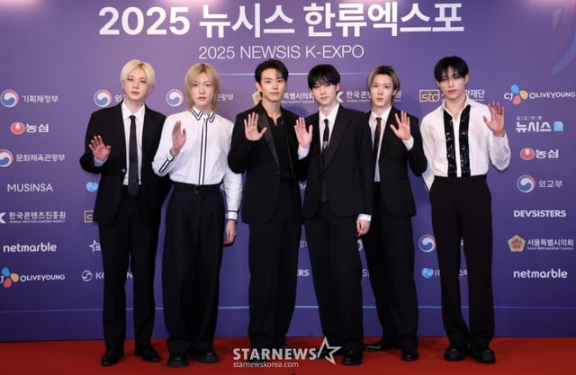 [서울=뉴시스] 조성우 기자 = 그룹 피원하모니가 28일 서울 중구 롯데호텔에서 열린 제7회 뉴시스 한류엑스포(2025 K-엑스포) 포토월 행사에서 포즈를 취하고 있다. 2025.08.28. xconfind@newsis.com /사진=조성우