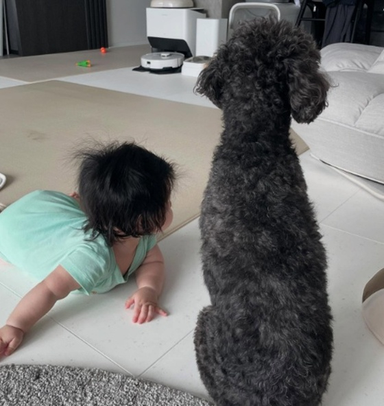 /사진=사야 SNS