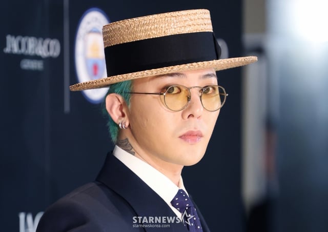 (서울=뉴스1) 권현진 기자 = 빅뱅 지드래곤이 2025년 2월 24일 오후 서울 용산구 한남동 하얏트호텔에서 열린 워치&주얼리 브랜드 ‘제이콥앤코’ 코리아 부티크 그랜드 오픈 행사에 참석하고 있다. 2025.2.24/뉴스1 Copyright © 뉴스1. All rights reserved. 무단 전재 및 재배포, AI학습 이용 금지. /사진=(서울=뉴스1) 권현진 기자