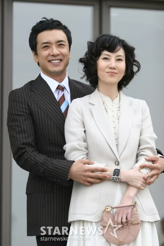 왼쪽부터 김승우, 김남주 부부 /사진=스타뉴스