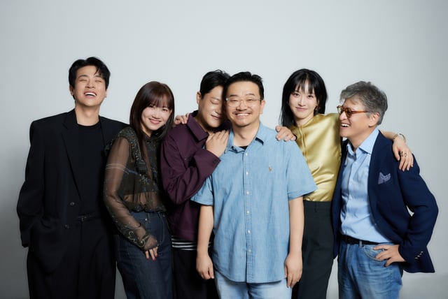박정민 신현빈 임성재 연상호 한지현 권해효 / 사진=메가박스플러스엠