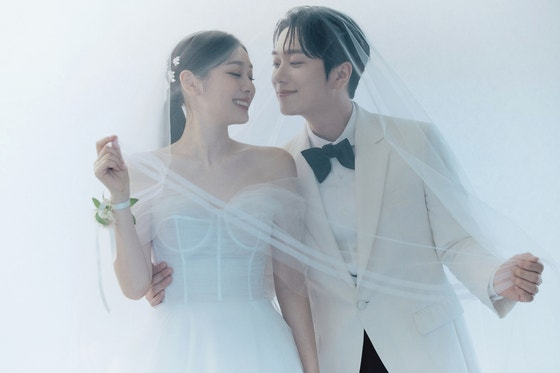 왼쪽부터 김연아, 고우림 부부 /사진=비트인터렉티브