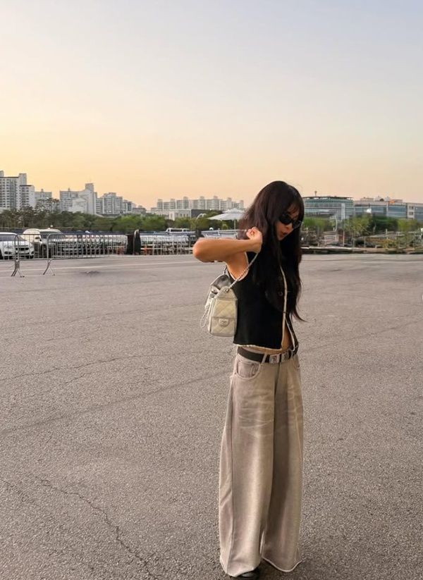 타일러 콘서트 제니 패션 /사진 제니 인스타그램@JENNIERUBYJANE