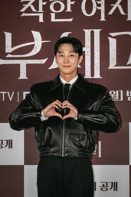 진영/사진=지니TV