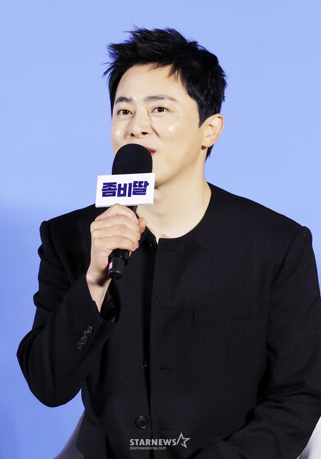 배우 조정석/사진=김휘선 hwijpg@