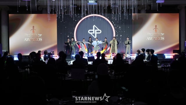 30일 오후 서울 강남구 라움아트센터에서 진행된 '2025 머니투데이방송 골든에이지어워즈'(2025 MTN GAA) 최종 본선 무대에서 참가자들의 퍼포먼스 스테이지가 펼쳐지고 있다. /2025.09.30 /사진=이동훈 photoguy@