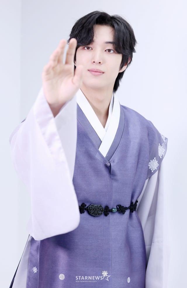 배우 전진서 한복 인터뷰 /사진=김휘선 기자 hwijpg@