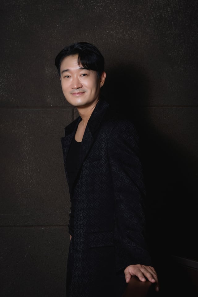 영화 '보스'의 배우 조우진이 26일 진행된 라운드 인터뷰를 위해 포즈를 취하고 있다. /2025.09.26 /사진제공=(주)하이브미디어코프. /사진=김휘선 hwijpg@