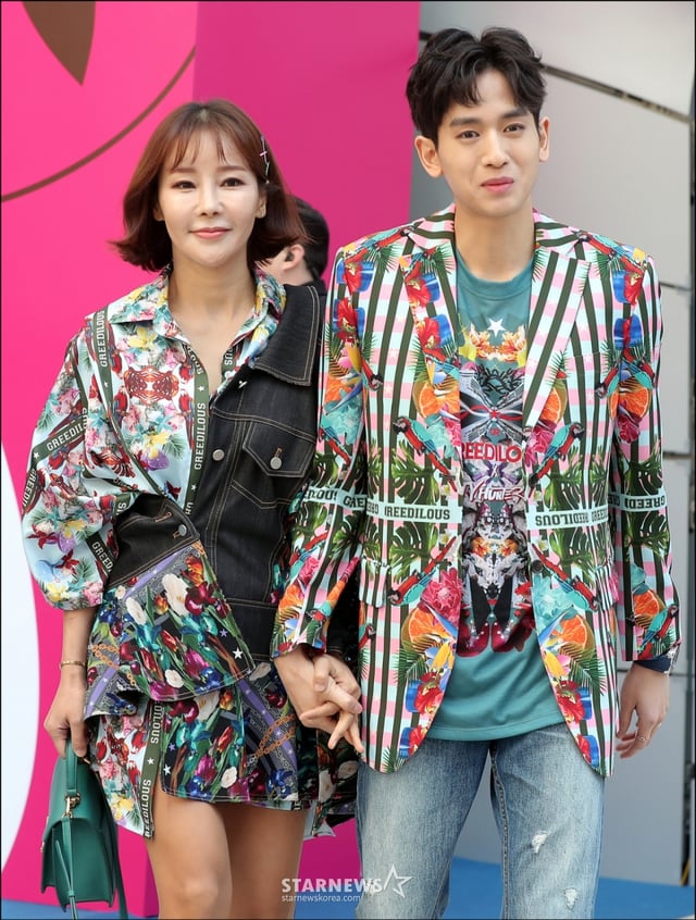 가수 미나, 류필립 부부 /사진=스타뉴스