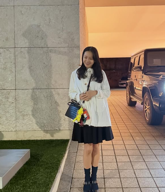 사진=손예진 인스타그램