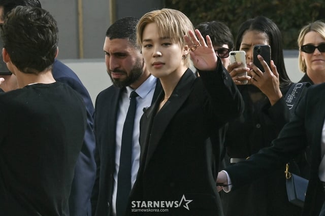 파리패션위크에 참석한 방탄소년단 지민(BTS JIMIN) /AFPBBNews=뉴스1=스타뉴스