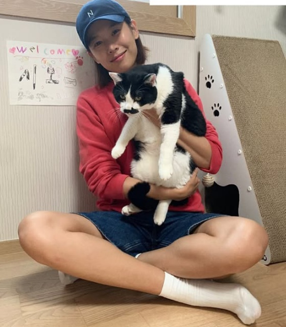 조윤아가 입양한 반려묘/사진=반려묘 보호기관 공식 계정
