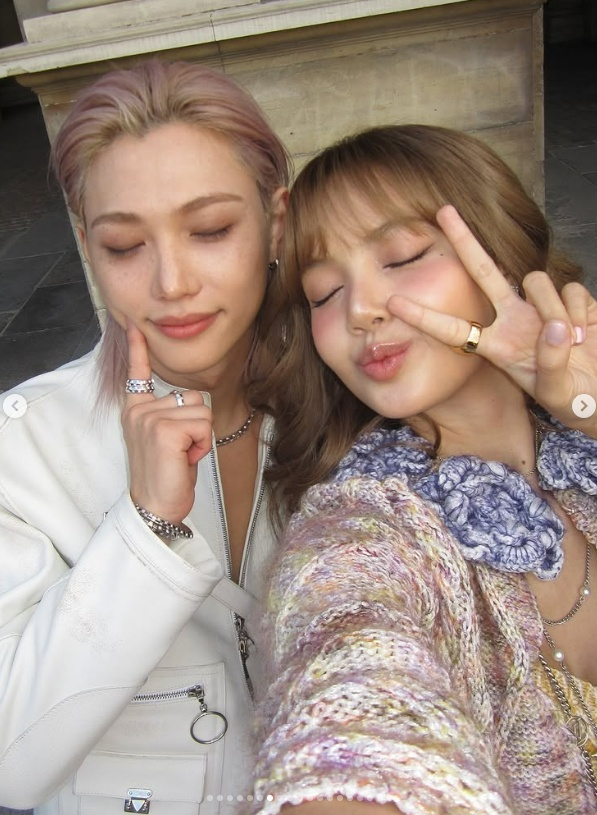 /사진=리사 SNS