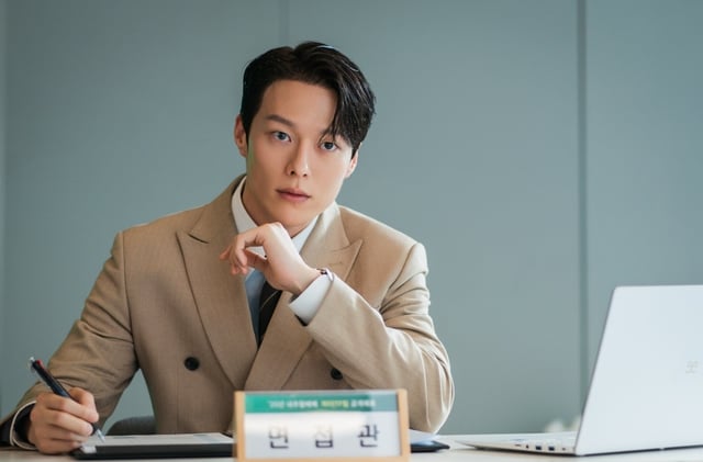 장기용 /사진=SBS '키스는 괜히해서!'