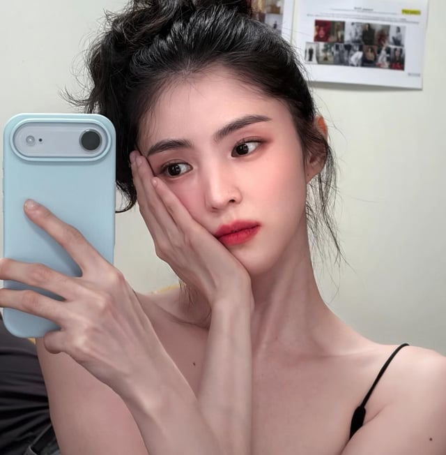 배우 한소희 /사진=인스타그램