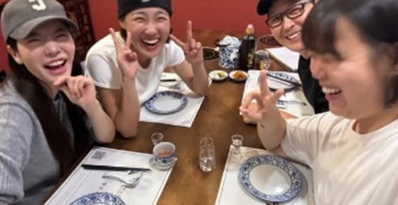 써니, 이은지, 김풍, 일주어터 /사진=일주어터 SNS