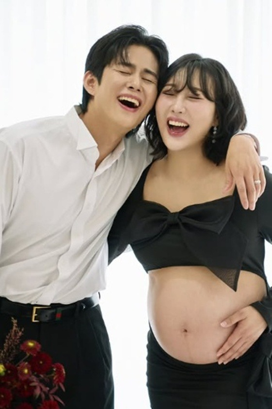 손민수(왼쪽)와 임라라 /사진=손민수 SNS