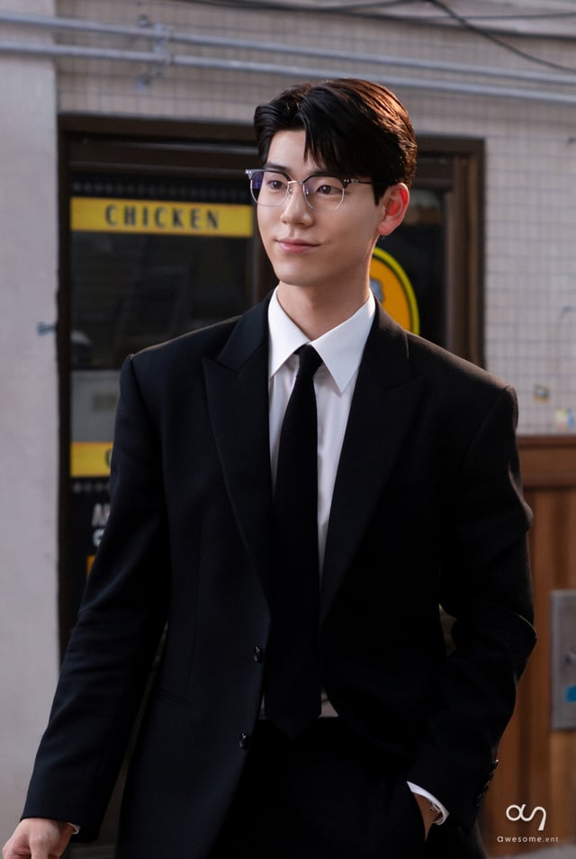 /사진=어썸이엔티