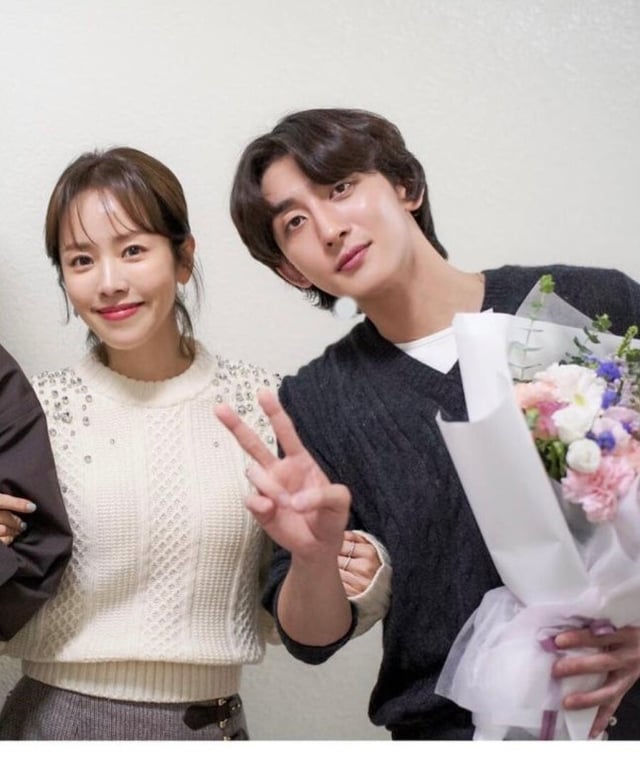 왼쪽부터 한지민, 잔나비 최정훈 /사진=한지민 SNS