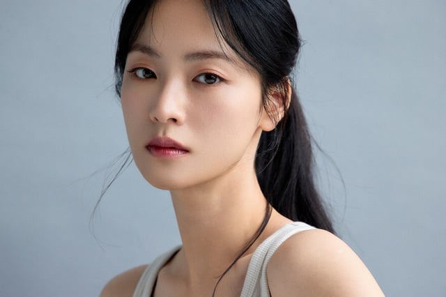 전여빈