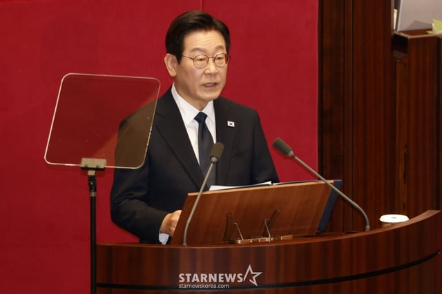 [서울=뉴시스] 국회사진기자단 = 이재명 대통령이 4일 서울 여의도 국회 본회의에서 내년도 정부 예산안에 대한 시정연설을 하고 있다. 2025.11.04. photo@newsis.com /사진=