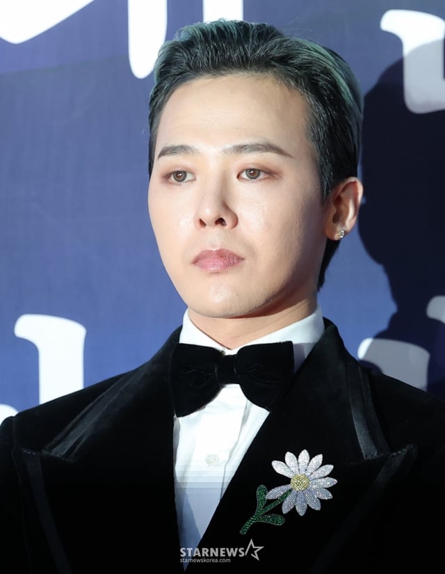 (서울=뉴스1) 권현진 기자 = 빅뱅 지드래곤이 23일 오후 서울 중구 국립극장 해오름극장에서 열린 '2025 대한민국 대중문화예술상 시상식' 레드카펫에 참석해 포즈를 취하고 있다. 2025.10.23/뉴스1 Copyright © 뉴스1. All rights reserved. 무단 전재 및 재배포, AI학습 이용 금지. /사진=(서울=뉴스1) 권현진 기자