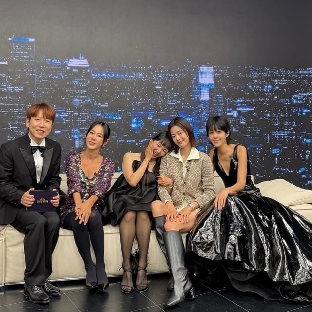 왼쪽부터 남창희, 이지혜, 장영란, 전지현, 홍진경