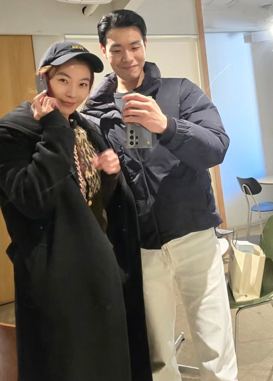 윤소이(왼쪽)와 10기 영식 /사진=10기 영식 SNS