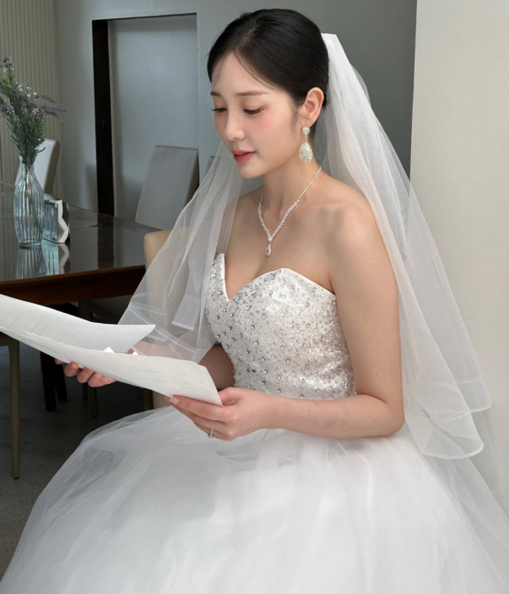 /사진=윤채경 SNS