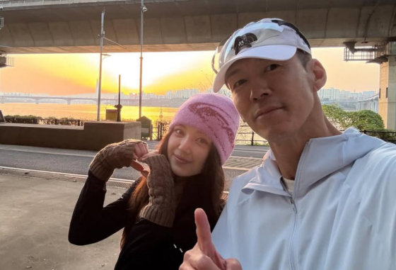 다니엘, 션 /사진=션 SNS