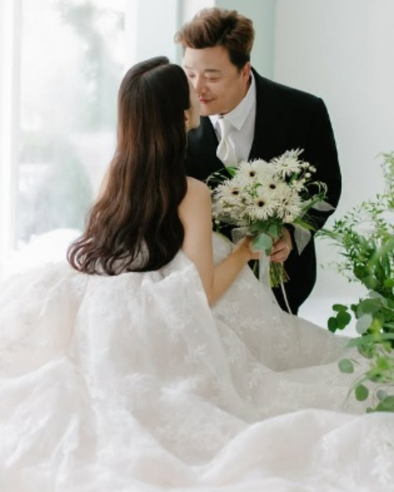원진서, 윤정수 /사진=원진서 SNS
