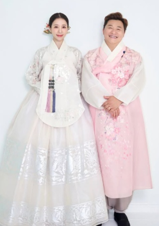 원진서, 윤정수 /사진=원진서 SNS