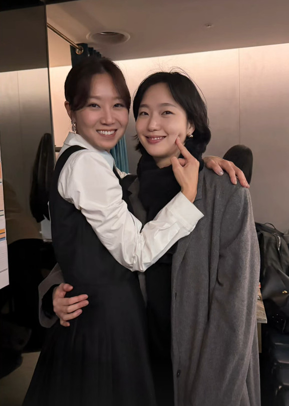 왼쪽부터 공효진, 김고은 /사진=공효진 인스타그램 캡처