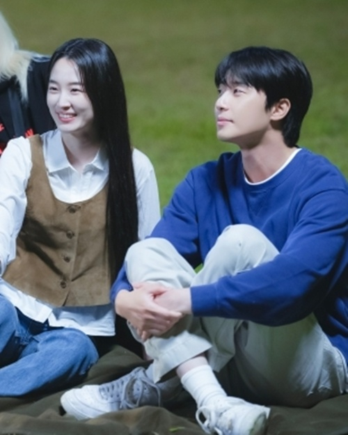 /사진=SLL, 아이엔, 글뫼